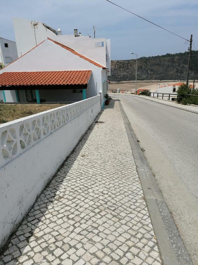 Carlo'S Beach Guest House Praia de Odeceixe Luaran gambar